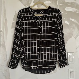 Banana Republic Black and white checkered top